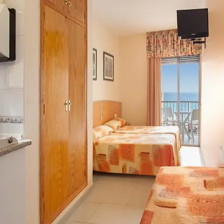 Estudios Rh Sol Hotel